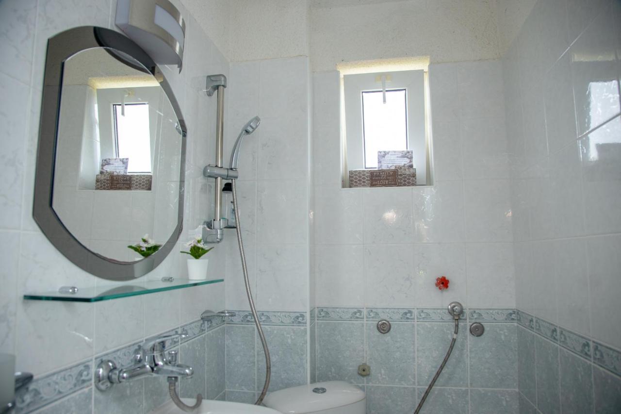 Villa Beni - 4 Bedroom Private House By Flаt Manаger لوزينيتس المظهر الخارجي الصورة